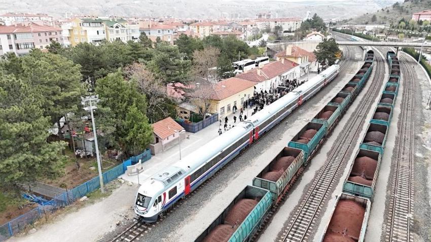 90 yıl sonra başladı! Turistik Tuz Ekspresi yolcuları Çankırı'da doyasıya eğlendi