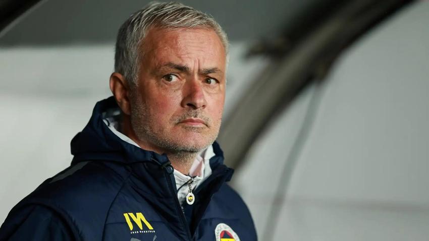 Mourinho maç sonu patladı! 'O olmasaydı...'