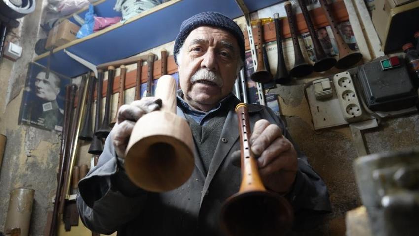 10 yaşında başladı, 60 yıl sonra hala yapıyor: Gaziantep'te bu yöntemle mesleğini sürdürüyor