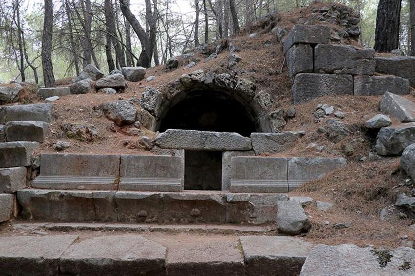Antik Çağ'da acımasız dövüşlerin yapıldığı bölge Fethiye'de bulundu! 'Rakipler burada ölümüne dövüştü'