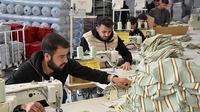 Bitlis'te büyük istihdam kapısı açıldı! Memleketlerine dönüp açtıkları atölyelerle binlerce gence ekmek kapısı oldular