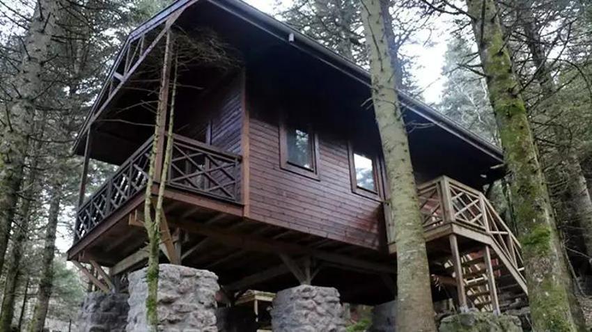 Bungalovda gizli kamera skandalı! Sapanca'da telaş başladı, polis belgelere tek tek el koydu: Yatak odası ve jakuzinin tamamı görünüyor