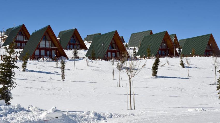 Bungalovda gizli kamera skandalı! Sapanca'da telaş başladı, polis belgelere tek tek el koydu: Yatak odası ve jakuzinin tamamı görünüyor