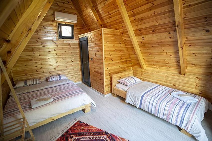 Bungalovda gizli kamera skandalı! Sapanca'da telaş başladı, polis belgelere tek tek el koydu: Yatak odası ve jakuzinin tamamı görünüyor