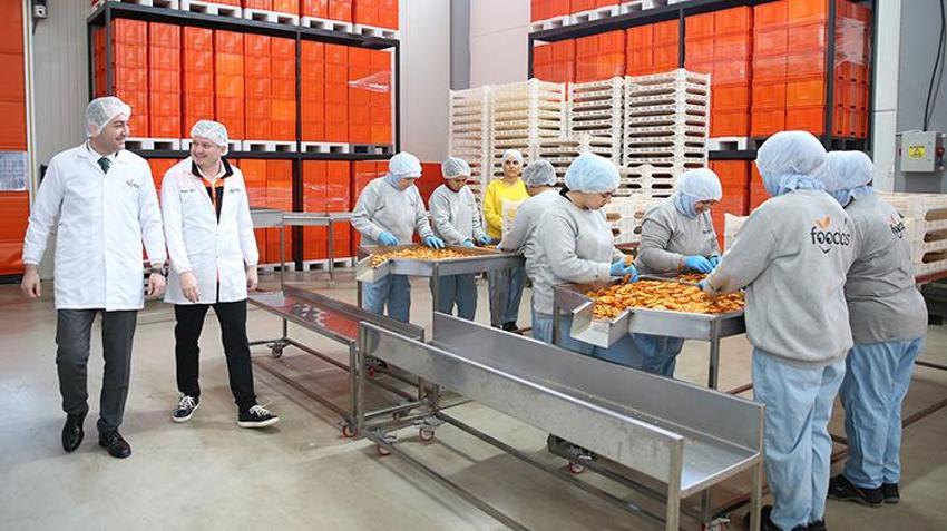 Mühendisliği bırakıp bu işe başladı! Şimdi 50 kişinin patronu oldu, yurt dışına satış yapıyor