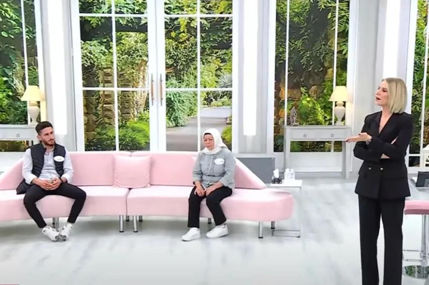 Esra Erol'da damat ve kayınvalide olayı ne? Güldane hamile mi? Türkiye Cuma ve Güldane'yi konuşuyor