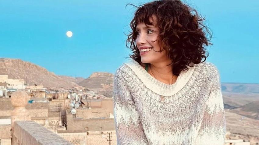 16 yıl sonra aynı noktada! Ünlü oyuncudan nostaljik poz
