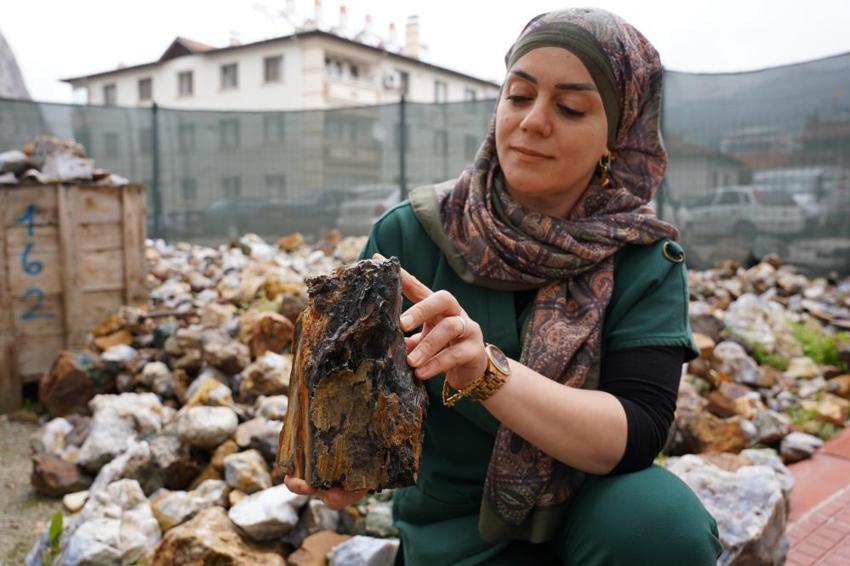 Taşlara ruh veriyorlar: Yarı değerli taşlar Tokatlı kadınların elinde altına dönüşüyor