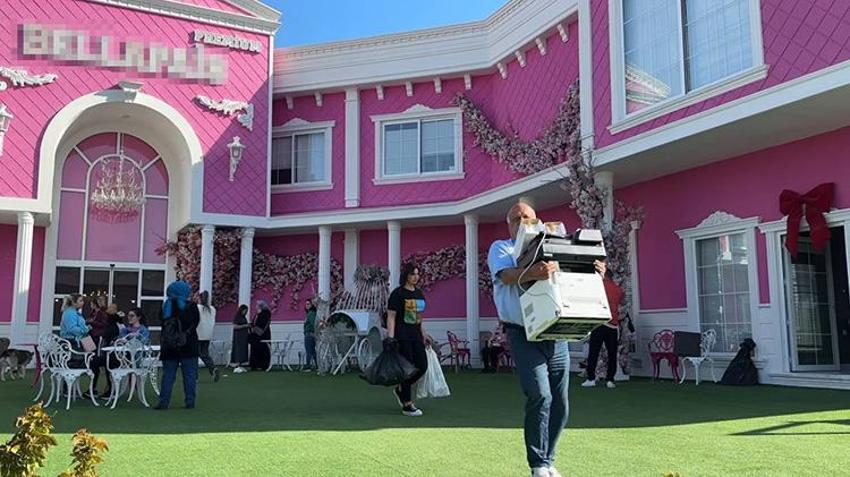 Adana'da ikinci Dilan Polat vakası: Güzellik merkezi sahibi yurt dışına kaçtı, çalışanlar haklarını arıyor