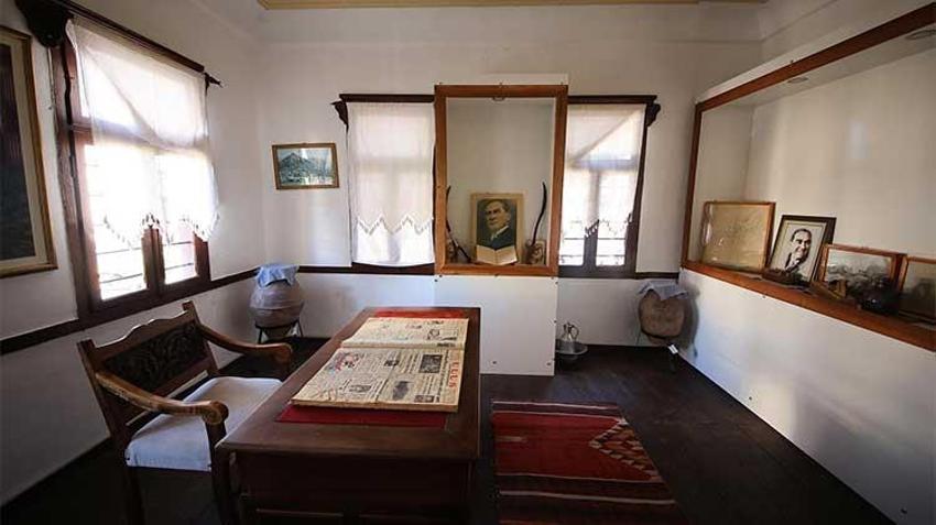 Atatürk'ün 'Kırk asırlık Türk yurdu' sözü Adana'da bu evde yaşıyor!