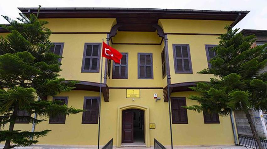 Atatürk'ün 'Kırk asırlık Türk yurdu' sözü Adana'da bu evde yaşıyor!