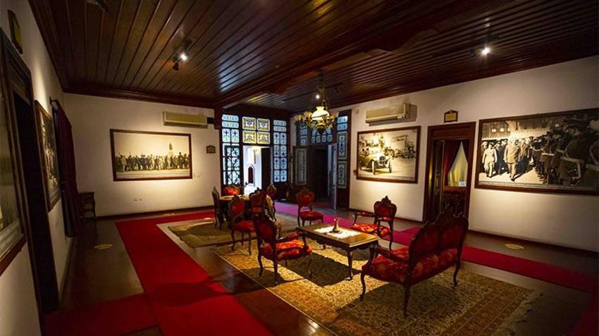 Atatürk'ün 'Kırk asırlık Türk yurdu' sözü Adana'da bu evde yaşıyor!