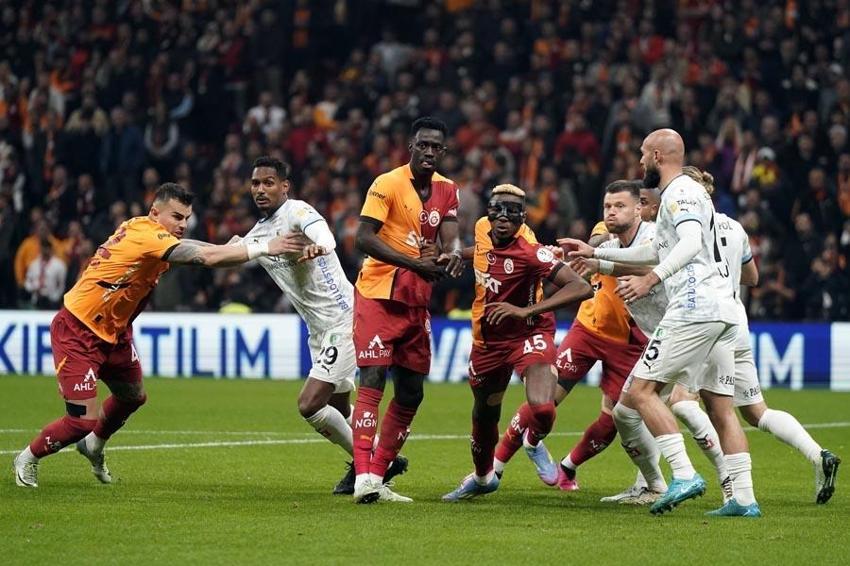 Galatasaray Bodrumspor maçında 3 puan 2 golle geldi