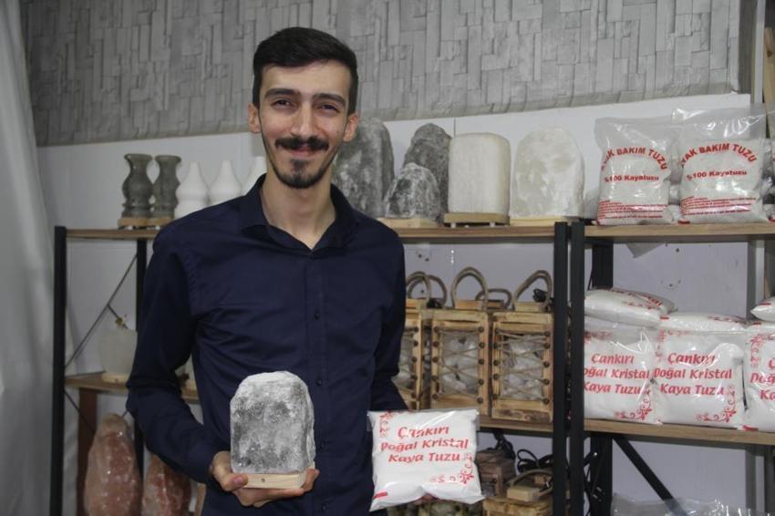 Dünyada ilk sıralarda, görenler inanmıyor! 22 yaşında hayalindeki işi kurdu, Türkiye'ye satıyor