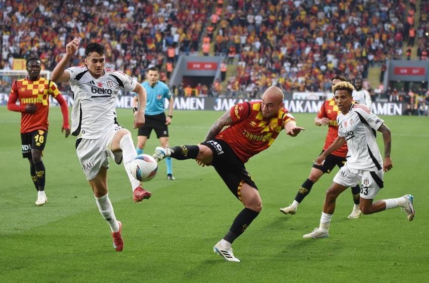 Göztepe Beşiktaş: 1-1!Kara Kartal attı kaçamadı
