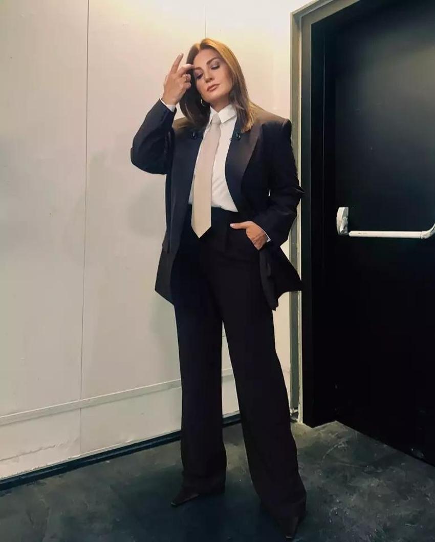Sibel Can'dan saplantılı hayran açıklaması!