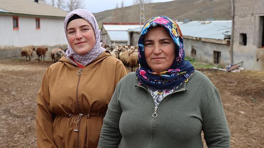 Anne kız el ele verdi, bu işe başladı! Yılda 9 buçuk ton üretim yaparak kazançlarına kazanç katıyorlar