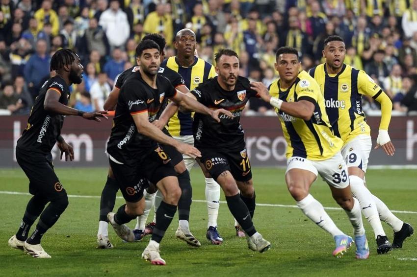 Fenerbahçe'yi bitirdi, şampiyonluk gitti: Mourinho istifa mektubunu imzalamalı