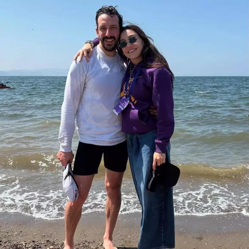 Merve Dizdar, eşi için romantik bir mesaj  paylaştı!