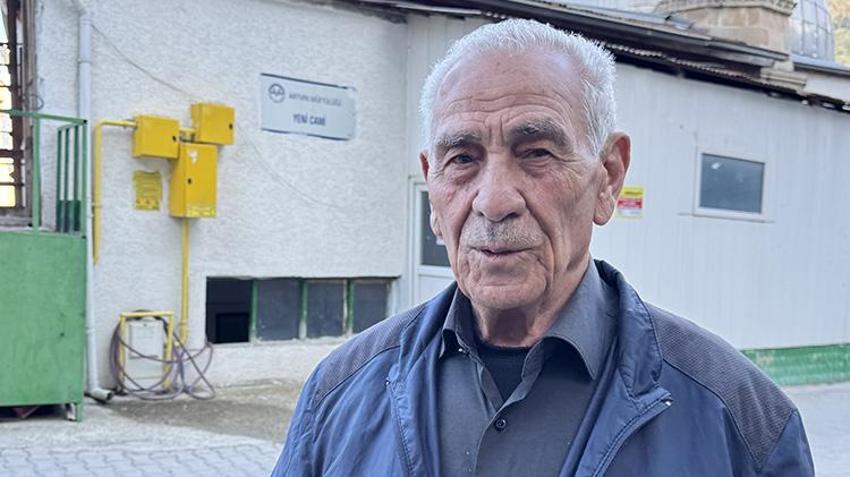 Altı yol üstü cami! Doğu Karadeniz'de ilginç yapı