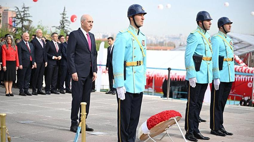 Siyasilerden 23 Nisan mesajları!