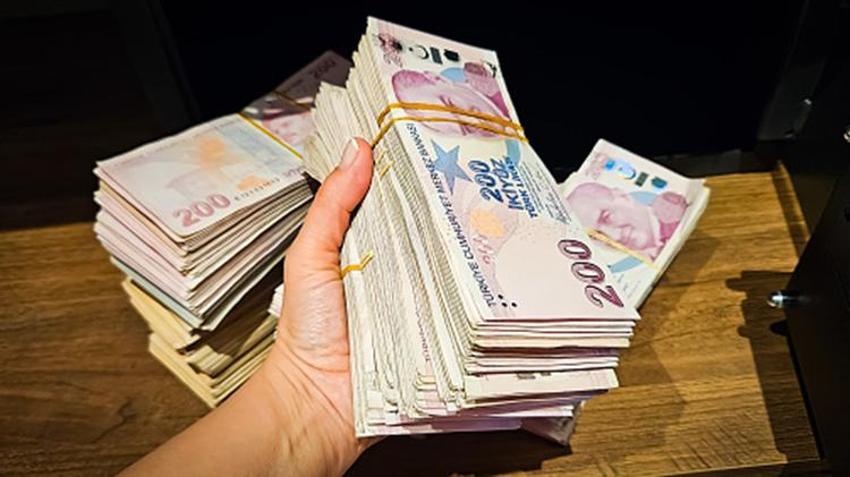 İhtiyaç kredisi kullanacaklar dikkat! Faizlerde tablo tersine döndü, işte son durum