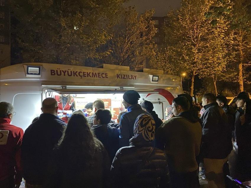 Deprem İstanbul'u vurdu! İşte birinci, ikinci ve üçüncü derece riskli ilçeler