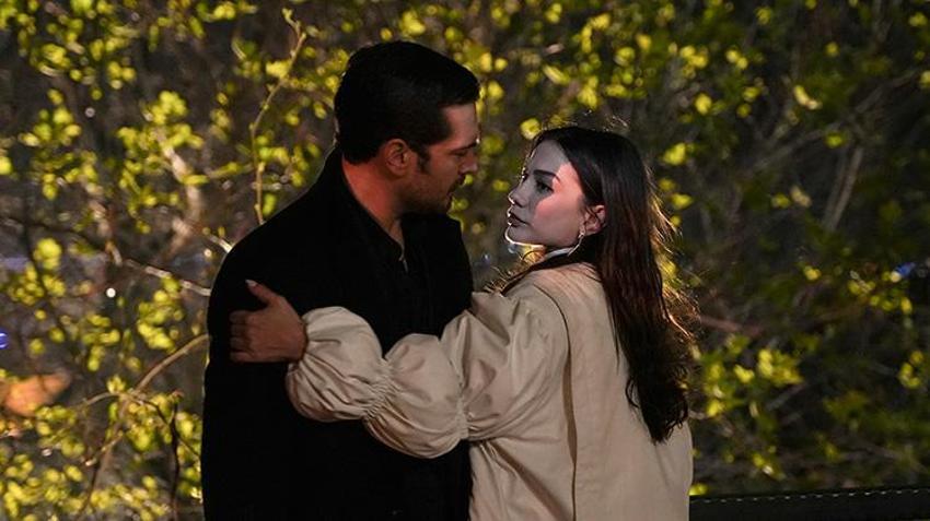 Eşref'in rüyası gerçek oluyor! Nisan'dan Eşrefe ilk öpücük