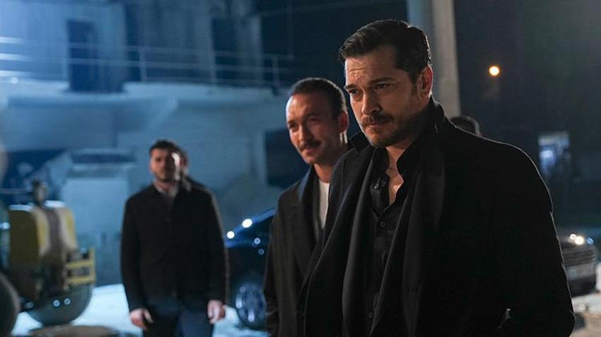 Eşref'in rüyası gerçek oluyor! Nisan'dan Eşrefe ilk öpücük