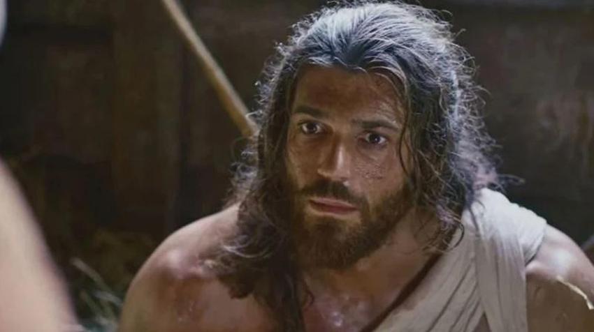 Can Yaman'ın ''İtalya'' yanıtı başını yaktı!