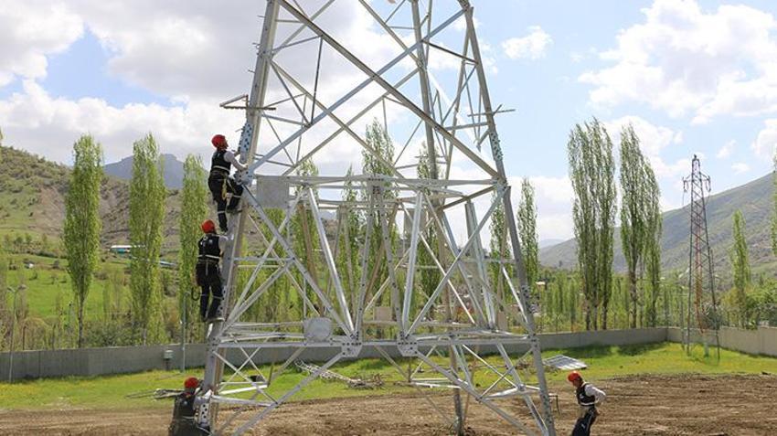 Şırnak ve Hakkari arasında dev proje! 1 milyar lira bölgeye enerji getirecek