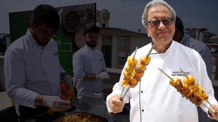 Alanya'nın meşhur meyvesinden kebap yaptılar! Turistler akın ediyor, vitamin ve lif deposu