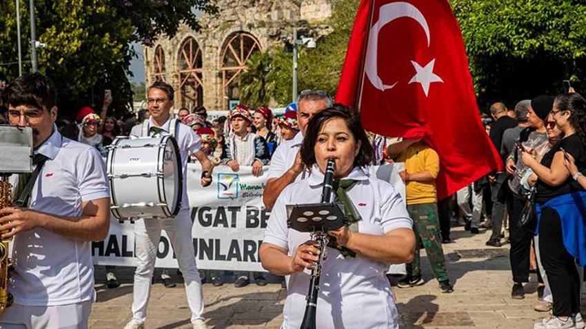 İlk kez Antalya'da düzenlendi! Apollon'un gölgesinde kültür, lezzet ve dostluk bir arada