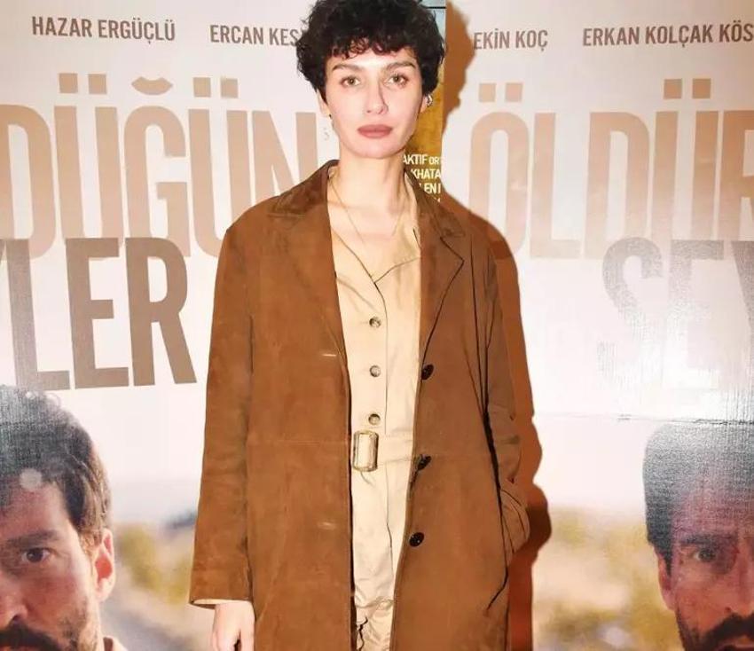 Barış Manço filmi rafa kalktı! Ekin Koç'un yapımcılığını üstlendiği "Öldürdüğün Şeyler" filminin galasına ünlü isimler akın etti