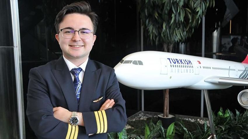 Anne, baba, ağabey pilot! 17 yaşında lisans aldı, 22'sinde kaptan koltuğuna oturdu: THY'nin en genç pilotu oldu!