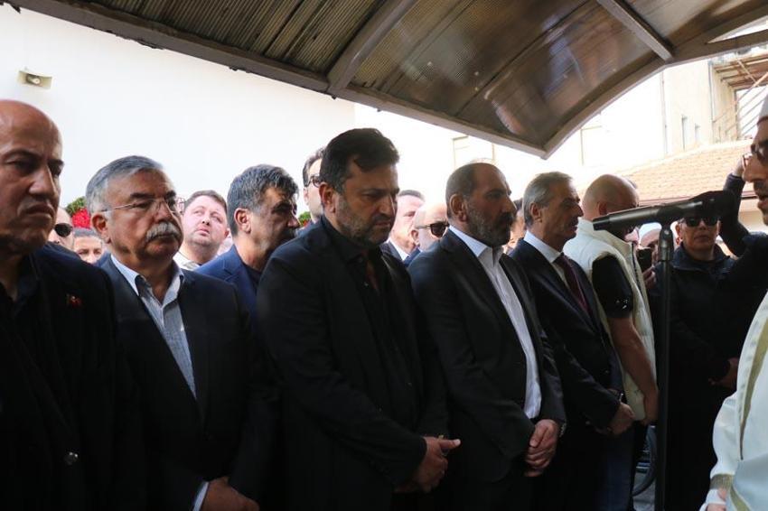 Bülent Uygun'un kızı Almina Tude Uygun gözyaşları içerisinde son yolculuğuna uğurladı