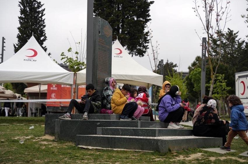 Deprem çadırı ve çantasındaki fahiş fiyatlar Ticaret Bakanlığı'nı harekete geçirdi