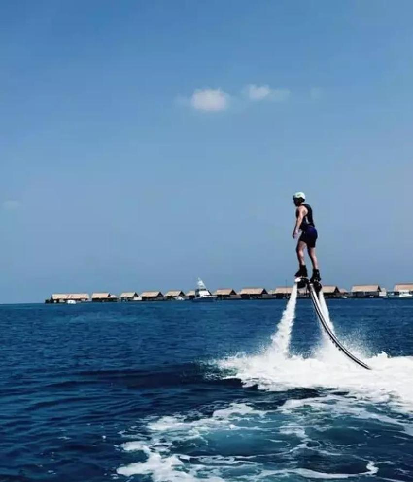 Hande Erçel'den yaz modası! Sezonu bu fotoğrafla açtı