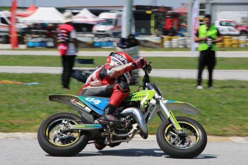 Süpermotoda yılın ilk mücadelesi başladı!
