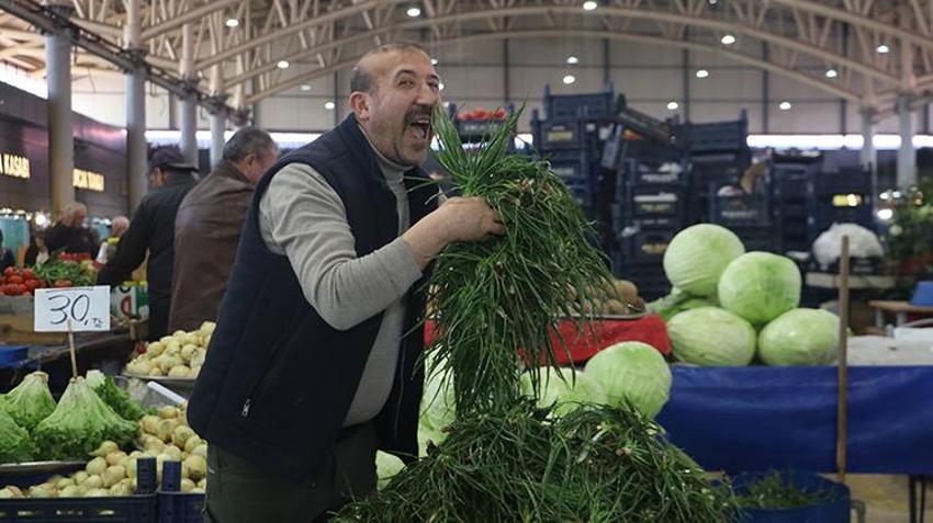 Para ve emek harcanmıyor: Doğada kendiliğinden yetişiyor! İstanbul, İzmir ve Almanya'ya uçaklarla gönderiliyor