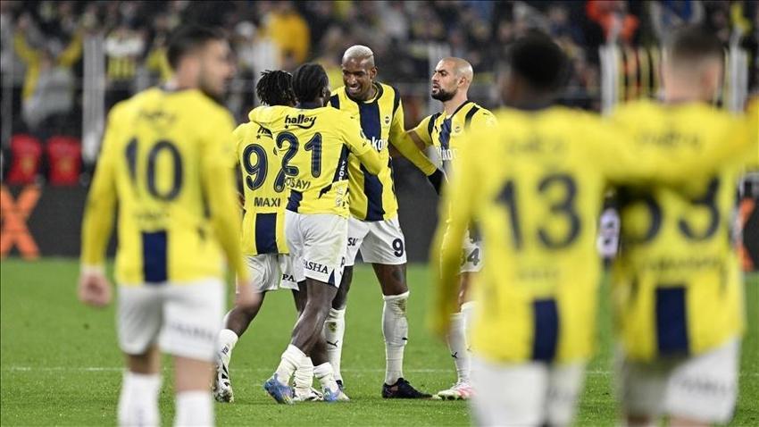Fenerbahçe'de son 5 maç kararı! 2 ayrılık gerçekleşiyor
