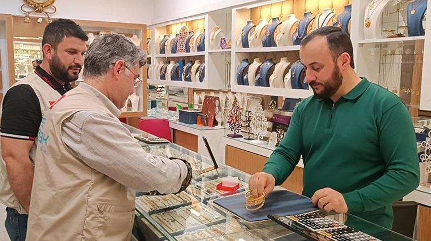 Batmanlı kadından büyük fedakarlık! Mihrini Gazze'ye bağışladı