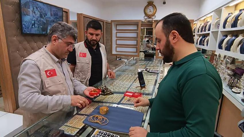 Batmanlı kadından büyük fedakarlık! Mihrini Gazze'ye bağışladı