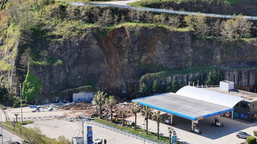 Samsun'da heyelan, baba ve kızları hayatlarını kaybetti! Akaryakıt istasyonunun müdürü gözaltına alındı 