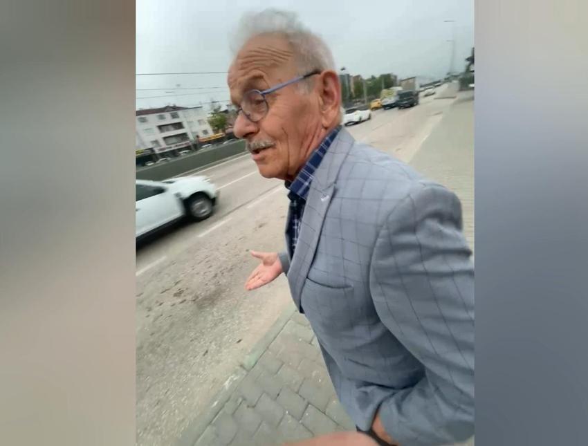 Eşini otobüste unuttu panik anlarını torunu kaydetti! Dede-torun arasındaki gülümseten diyalog görüntülere yansıdı