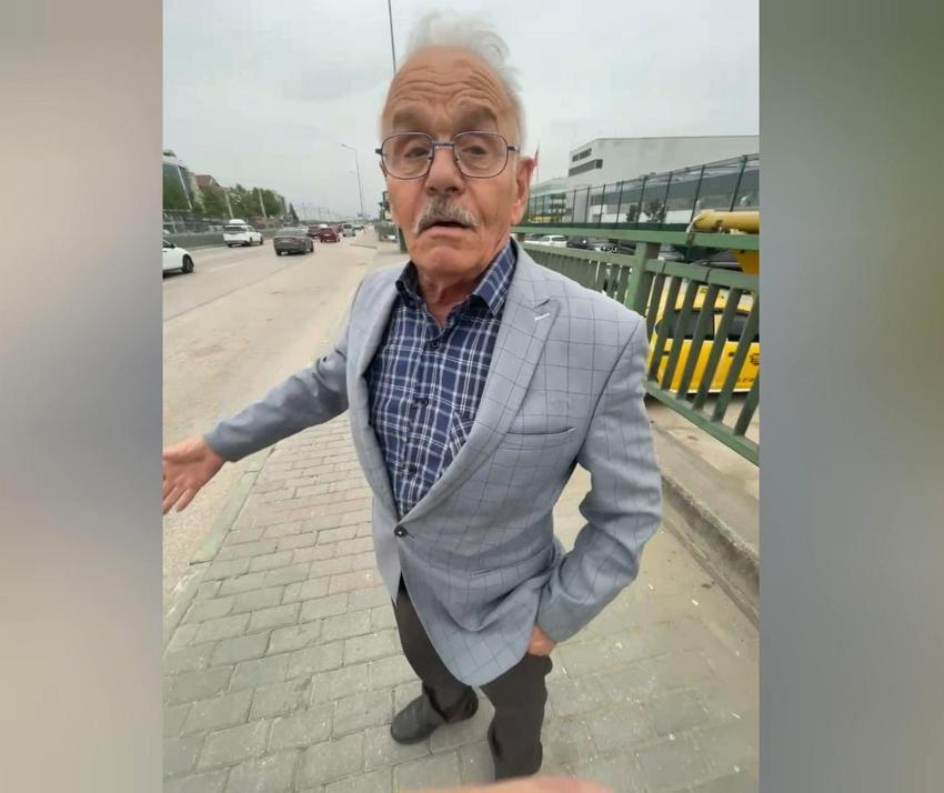 Eşini otobüste unuttu panik anlarını torunu kaydetti! Dede-torun arasındaki gülümseten diyalog görüntülere yansıdı