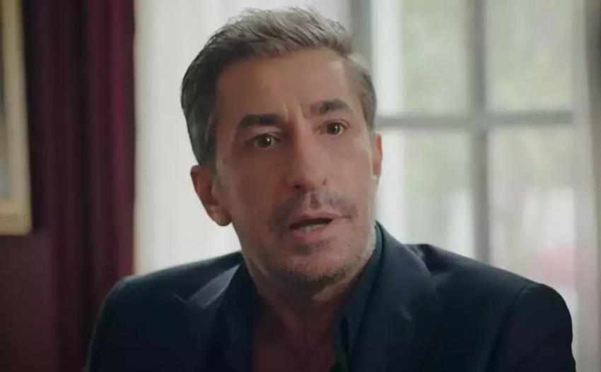 Baba oğul bu kadar benzer! Erkan Petekkaya ile oğlu Cem ödül törenine katıldı