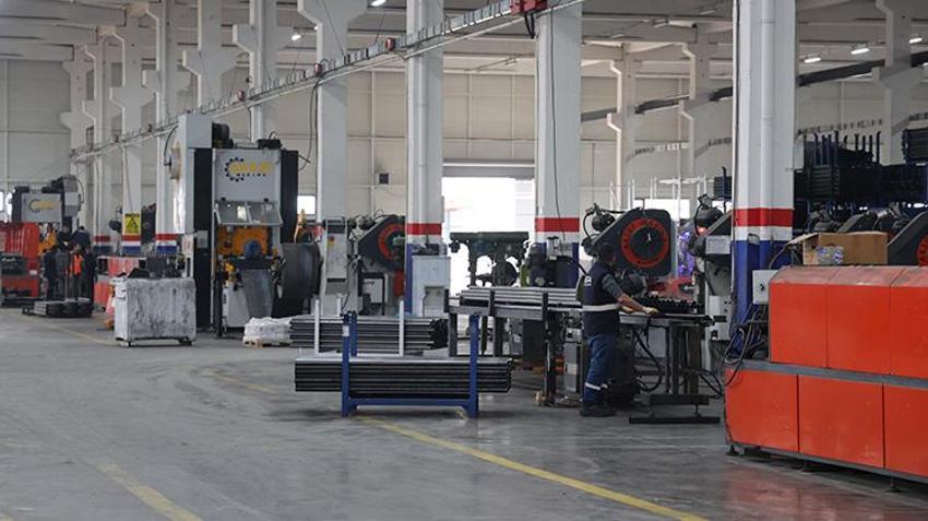 İstanbul'un kalabalığını sevmedi, memleketine dönüp fabrika açtı! Şimdi 10 ülkeye ürünlerini satıyor