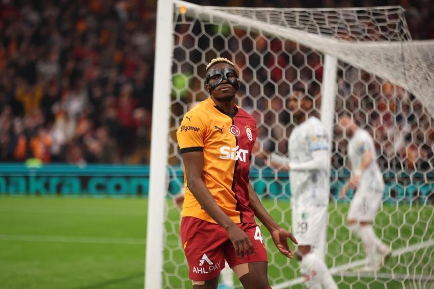 Galatasaray'da her şeyi alt üst etti! 8 milyon euroluk fiyasko, Okan Buruk patladı, yıldız ismin biletini kesti