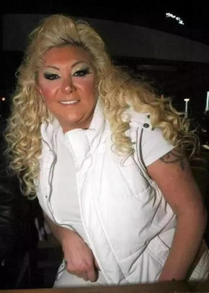 Güllü 70 kilo verince 20 yaş gençleşti! İşte son hali
